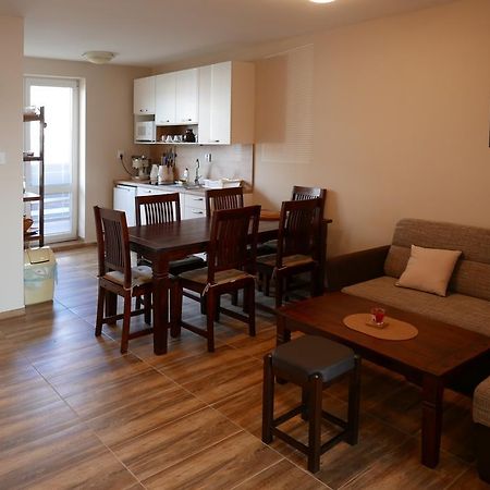 Apartment Adriana 10E, Vysoke Tatry, High Tatras Veľký Slavkov Buitenkant foto