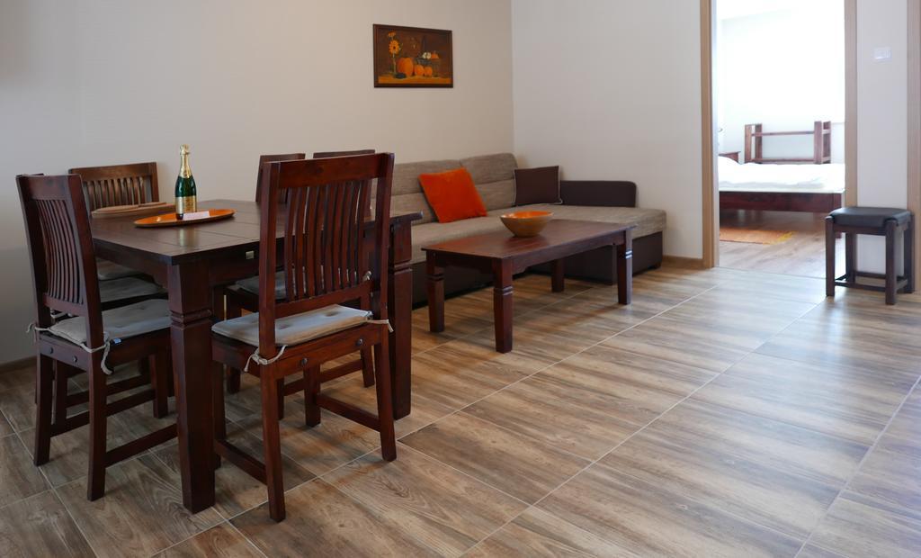 Apartment Adriana 10E, Vysoke Tatry, High Tatras Veľký Slavkov Buitenkant foto