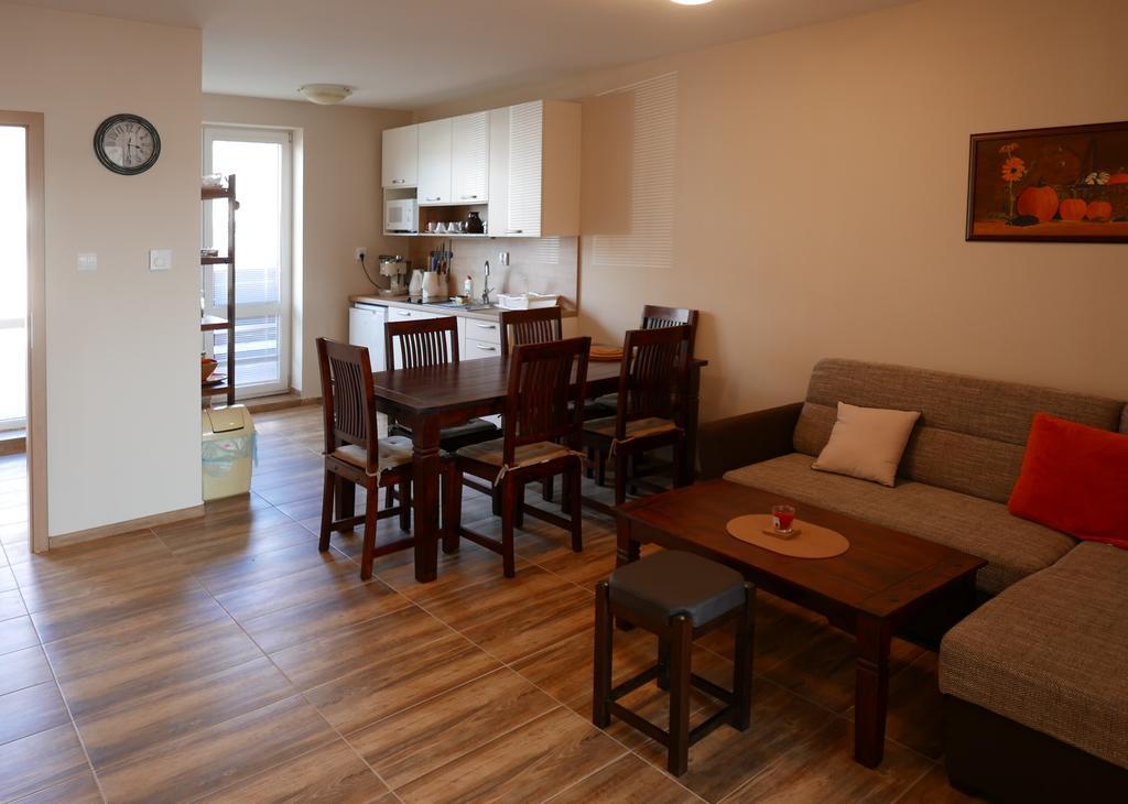 Apartment Adriana 10E, Vysoke Tatry, High Tatras Veľký Slavkov Buitenkant foto
